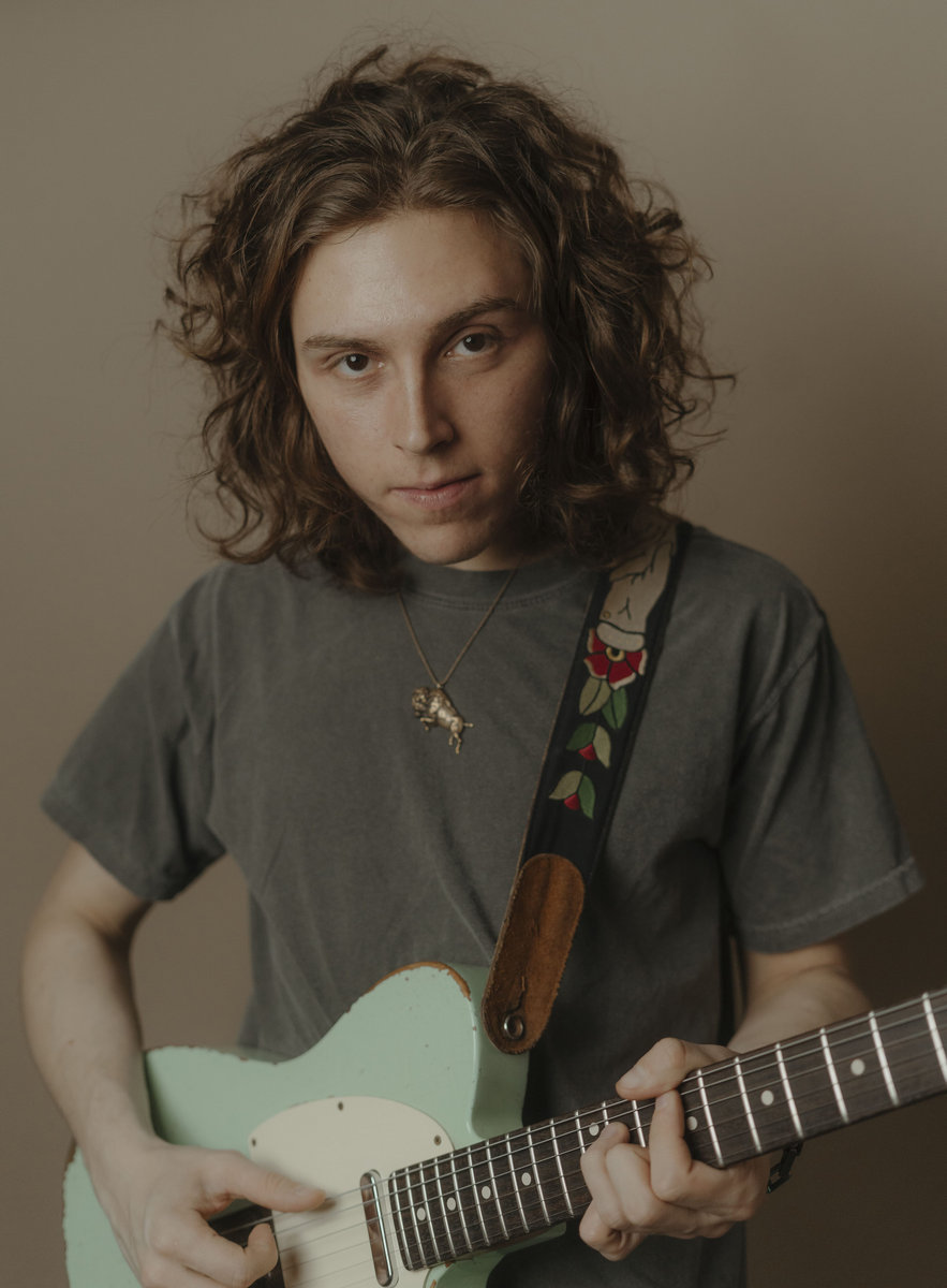 Daniel Donato’s Cosmic Country