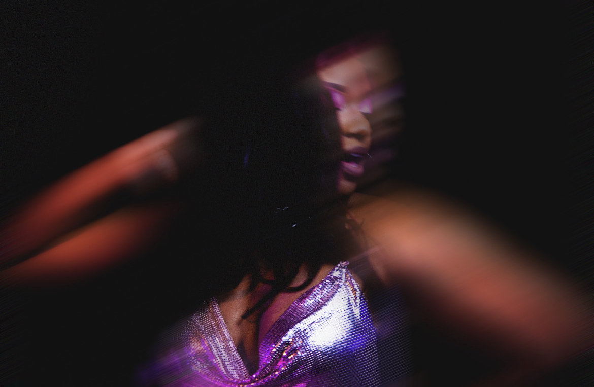 UNiiQU3
